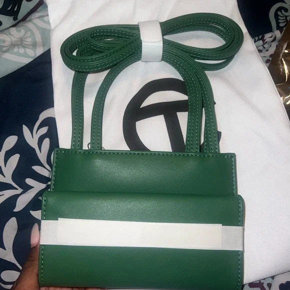 Telfar Small Leaf Bag - Picture 5 of 7